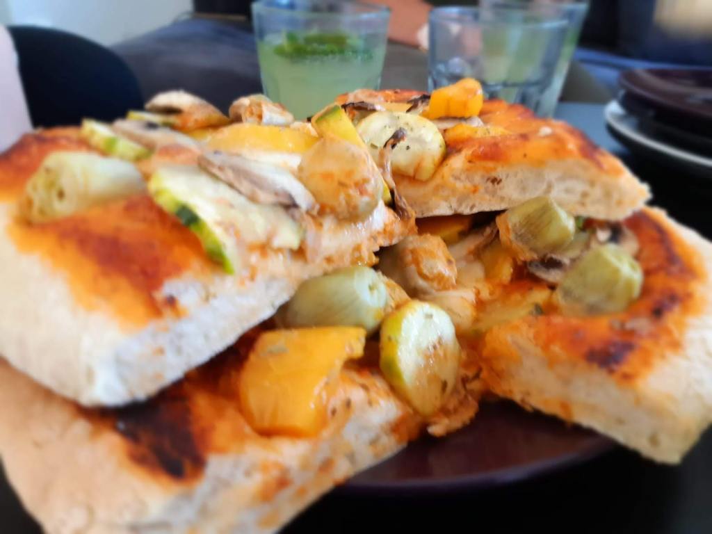 Photo de pizzas en gros plan