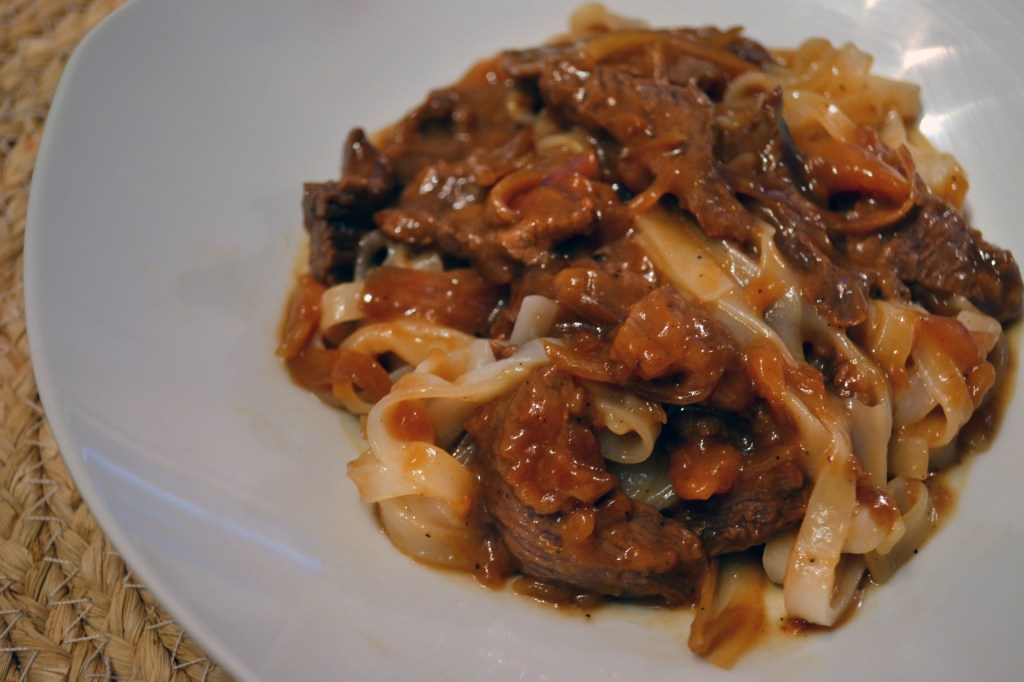 Boeuf aux oignons à la façon asiatique